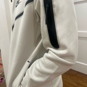 Brand new Nike Tech from Stockx.